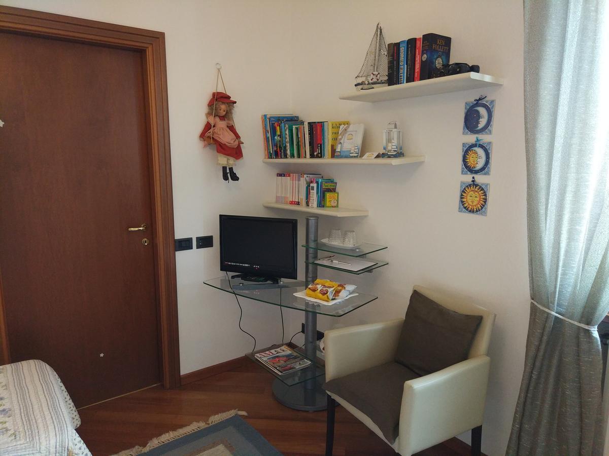Marinella B&B Cornale Екстериор снимка